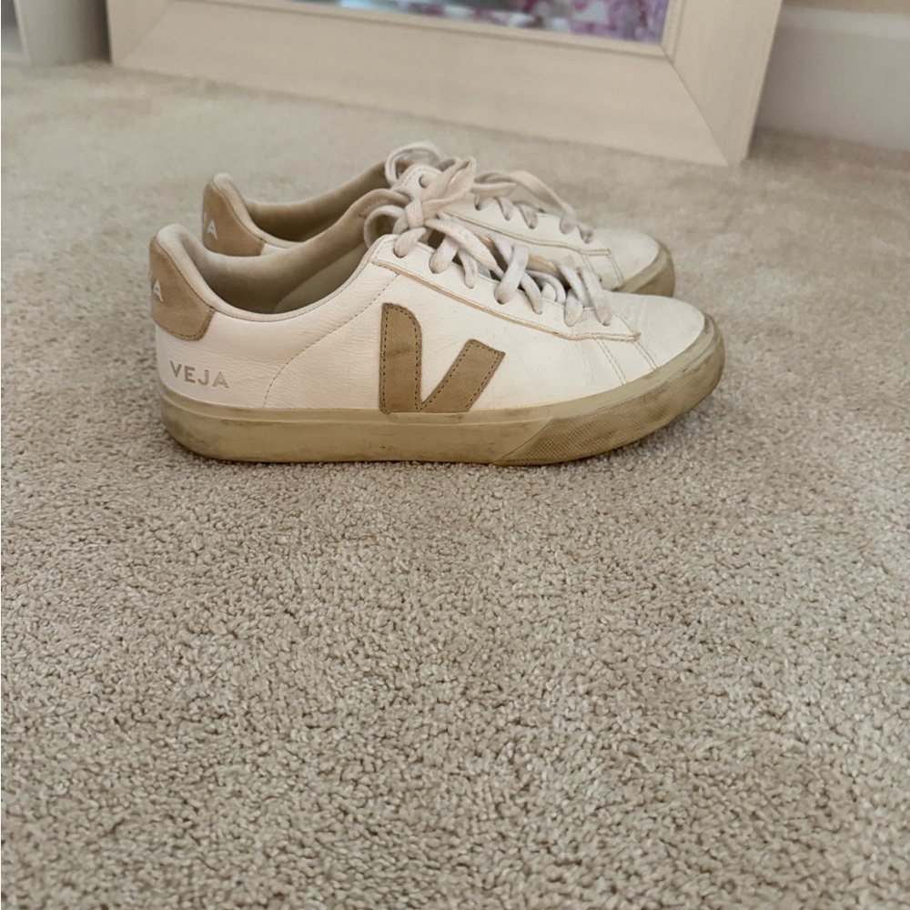 VEJA tennis shoes!